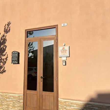 Aurora House Nyaraló *