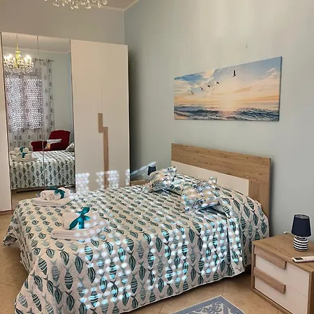 Aurora House * Càbras